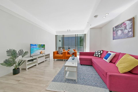 Fancy 1BED APT In Haymarket Walk To Central Station NHA178-17 - Foster Accommodation 3