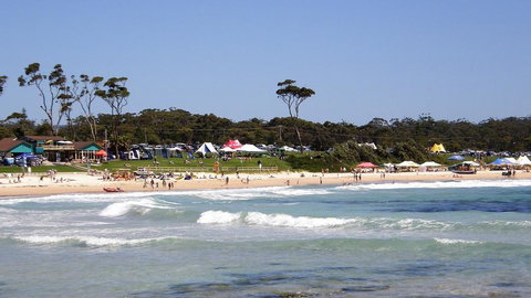 Fathoms Apartment 18/1a Mitchell Pde - All Linen Provided - Foster Accommodation 1