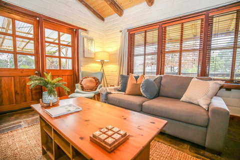 Feathertop Retreat - Foster Accommodation 3