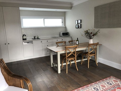 Fig Tree Cottage - Foster Accommodation 3