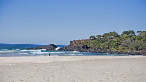 Fingal Beach Beach Shack - Foster Accommodation 0