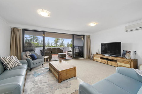 Flightdeck 101, 5-7 Clarence Street - Foster Accommodation 2