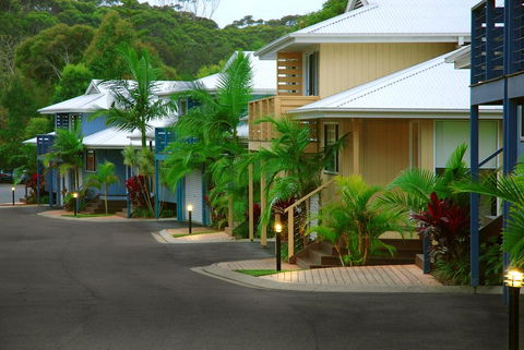 Flynns On Surf Beach Villas - Foster Accommodation 0