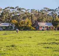Freshwater Creek Cottages  Farm Stay - Foster Accommodation