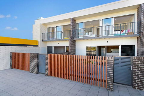 G149 - Apt 2 - Foster Accommodation 1