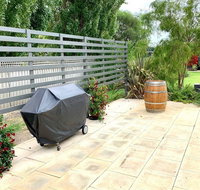 Gale Street Retreat Busselton - Foster Accommodation