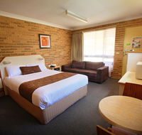 Garden City Motor Inn - Foster Accommodation