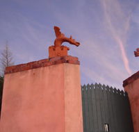 Gargoyle Lodge - Foster Accommodation