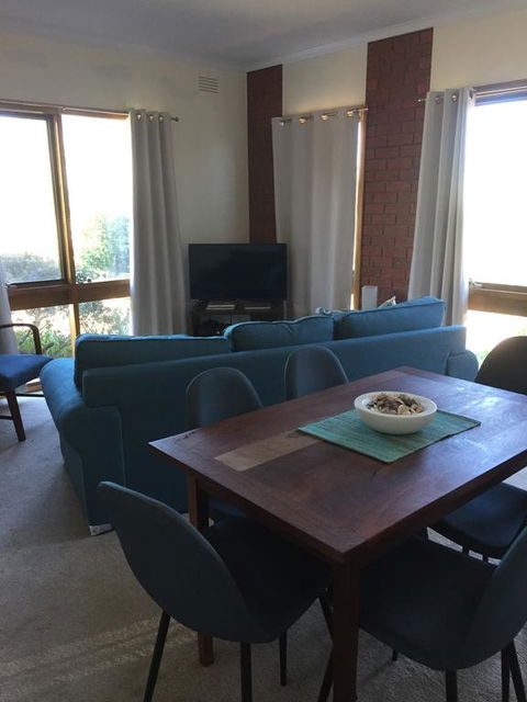 Garland Grove - Foster Accommodation 3