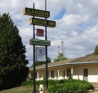 Golden Chain Garden Motor Inn Gundagai - Foster Accommodation