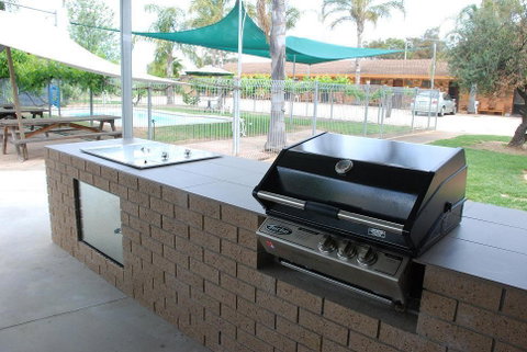Golfers Lodge Motel - Foster Accommodation 3