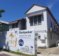 Gonow Family Backpackers Hostel - Foster Accommodation