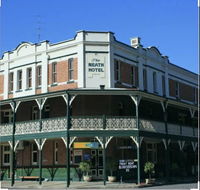 Grand Neath Hotel - Foster Accommodation