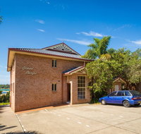 Grand Pacific 1 Unit 1 - Foster Accommodation