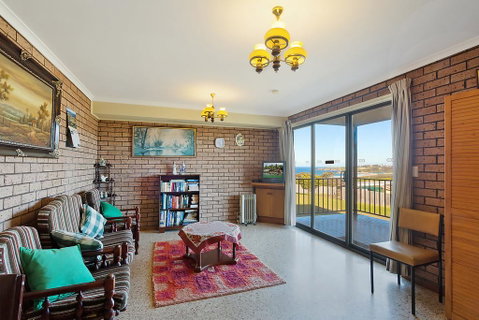Grandview Apartment - Ocean Views - Foster Accommodation 0