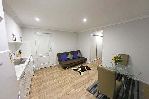 Granny Flat Next To Golf Course - Foster Accommodation 0