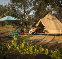 Grapevine Glamping - Foster Accommodation