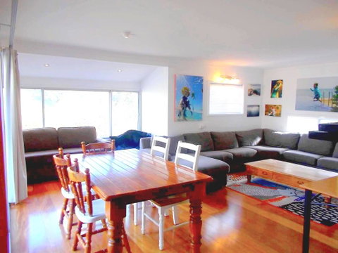 Great Value Thredbo Chalet - Foster Accommodation 3