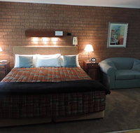 Greenacres Motel - Foster Accommodation