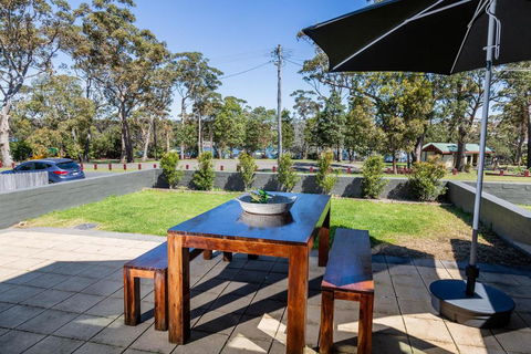 HARBOUR LIGHTS - Ulladulla - Foster Accommodation 0