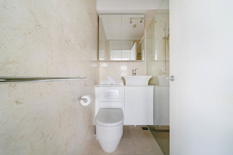 Harbourside #49 - Foster Accommodation 3