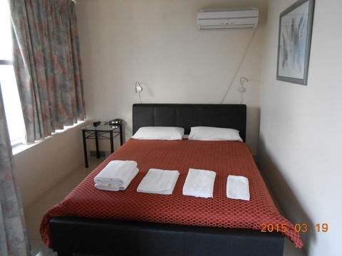 Harringtons102 - Foster Accommodation 3