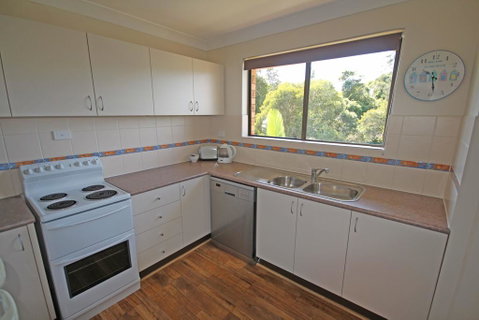 Hawaiian Gardens - Unit 3 - Foster Accommodation 1