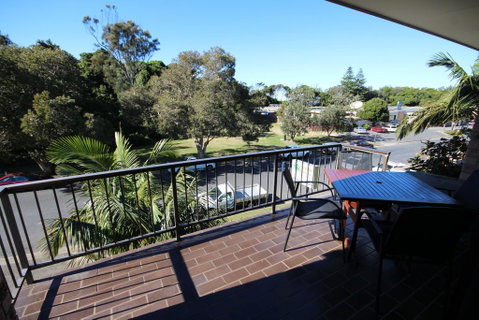 Hawaiian Gardens - Unit 3 - Foster Accommodation 3