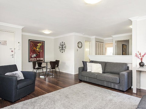 Hay St - Subi - Foster Accommodation 3