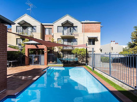 Hay St - Subi - Foster Accommodation 0