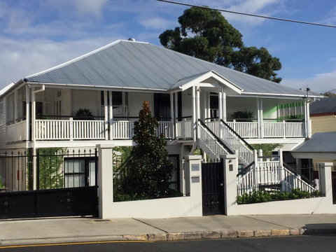 Heal House - Foster Accommodation 0