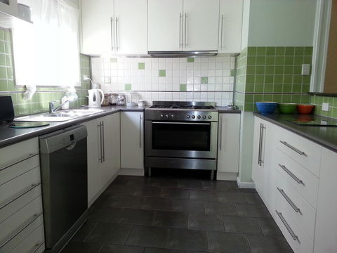 HEALESVILLE GETAWAY - Foster Accommodation 2