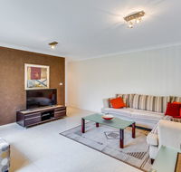 Hear the waves at Anna Bay - Foster Accommodation