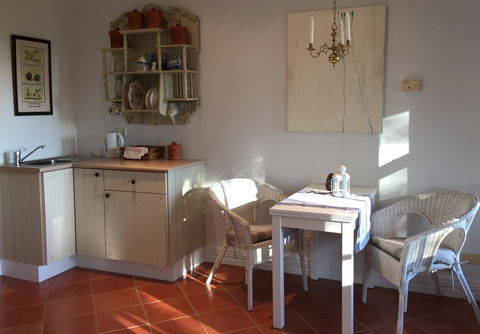 Heggy's Cottage - Foster Accommodation 1