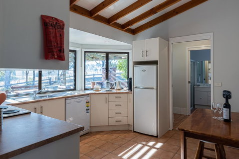 Hermitage Hideaway - Foster Accommodation 2