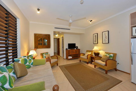 Hibiscus Hi - Foster Accommodation 2