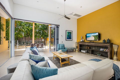 Hidden Rainforest Oasis, Little Cove - Foster Accommodation 3