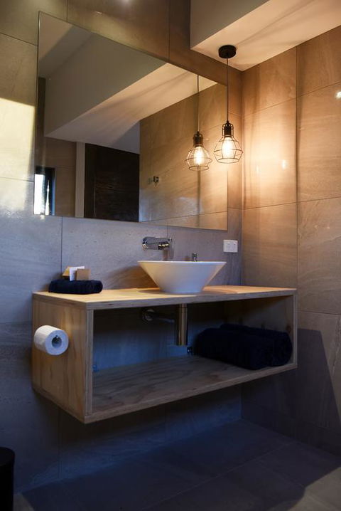 Hideaway Litchfield - Foster Accommodation 3