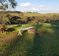 Hideaway Valley Farm - Foster Accommodation