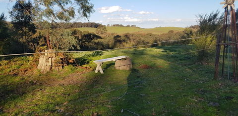 Hideaway Valley Farm - Foster Accommodation 0