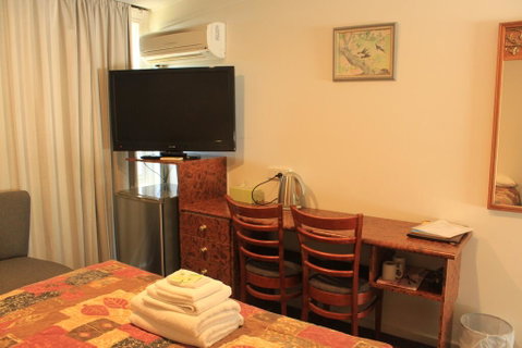 High Country Motel - Foster Accommodation 2