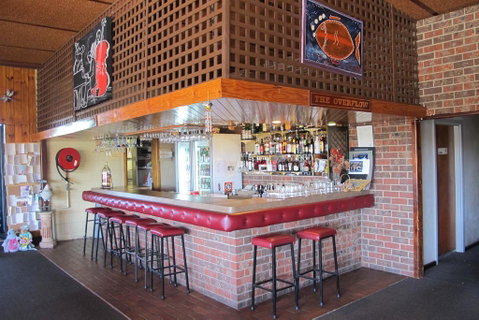 High Country Motel - Foster Accommodation 0