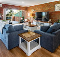 High Tide five star appartment - Foster Accommodation