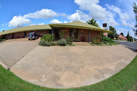 Highlands Motor Inn - Foster Accommodation 2
