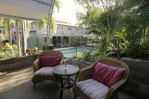 Hillcrest Guest House - Foster Accommodation 0