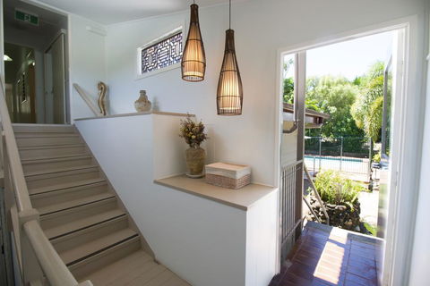 Hillcrest Guest House - Foster Accommodation 2