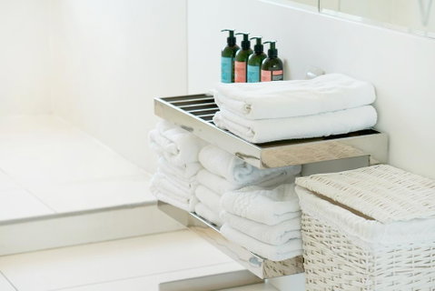 HomeHotel New And Comfort 3 Bedrooms Security Apt - Foster Accommodation 1