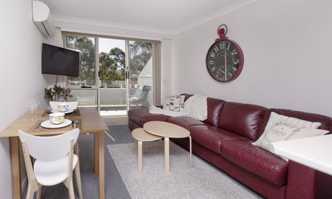 Horizons 216 - Lake Jindabyne Waterfront - Foster Accommodation 1