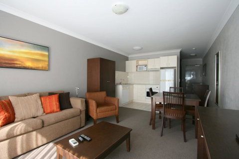 Horizons 402/10 Kosciuszko Road - Foster Accommodation 0