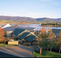 Horizons 414 - Lake Jindabyne Waterfront - Foster Accommodation